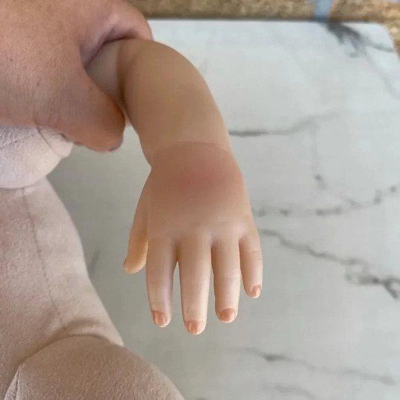 Reborn Baby Dolls Realistic Sleeping Girl - Picture 8 of 14